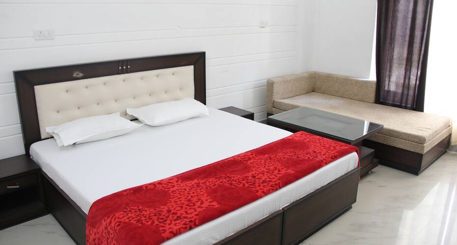 Hotel Akash Ganga, Uttarkashi 3